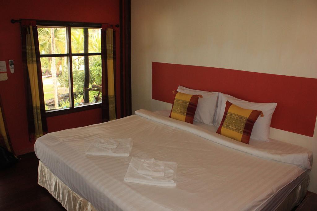 Hindard Resort Ko Kut Экстерьер фото